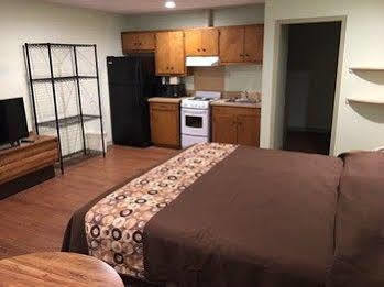 Coachway Inn Luling エクステリア 写真