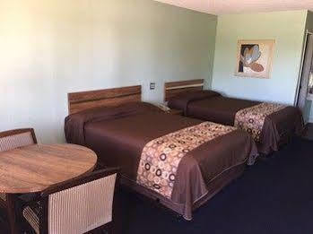 Coachway Inn Luling エクステリア 写真